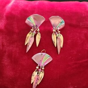 VTG Holly Yashi Purple and Gold Dangle Earrings With Pendant
